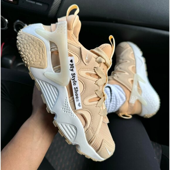 D16- 6 WOMENS NIKE AIR HUARACHE  CRAFT SESAME DQ8031 201 - Picture 1 of 12